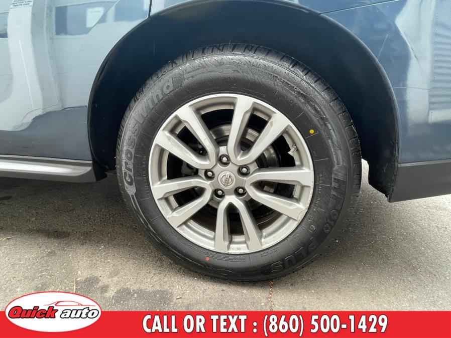 Used Nissan Pathfinder 4WD 4dr SV 2015 | Quick Auto LLC. Bristol, Connecticut Used Nissan Pathfinder 4WD 4dr SV 2015 | Quick Auto LLC. Bristol, Connecticut