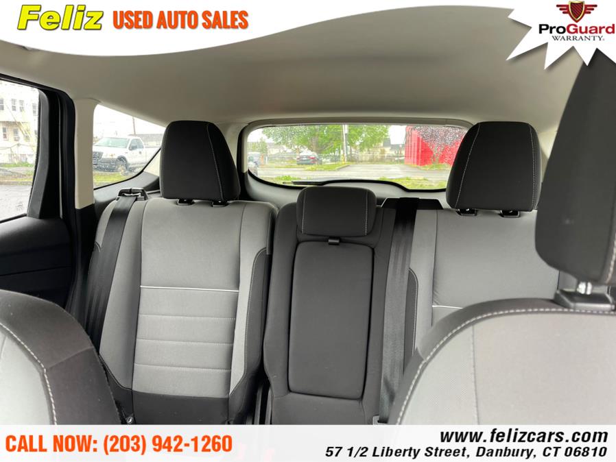 Used Ford Escape 4WD 4dr SE 2014 | Feliz Used Auto Sales. Danbury, Connecticut