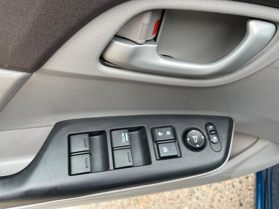 2012 Honda Civic Sdn 4dr Auto LX PZEV, available for sale in Manchester, Connecticut | Carsonmain LLC. Manchester, Connecticut 2012 Honda Civic Sdn 4dr Auto LX PZEV, available for sale in Manchester, Connecticut | Carsonmain LLC. Manchester, Connecticut
