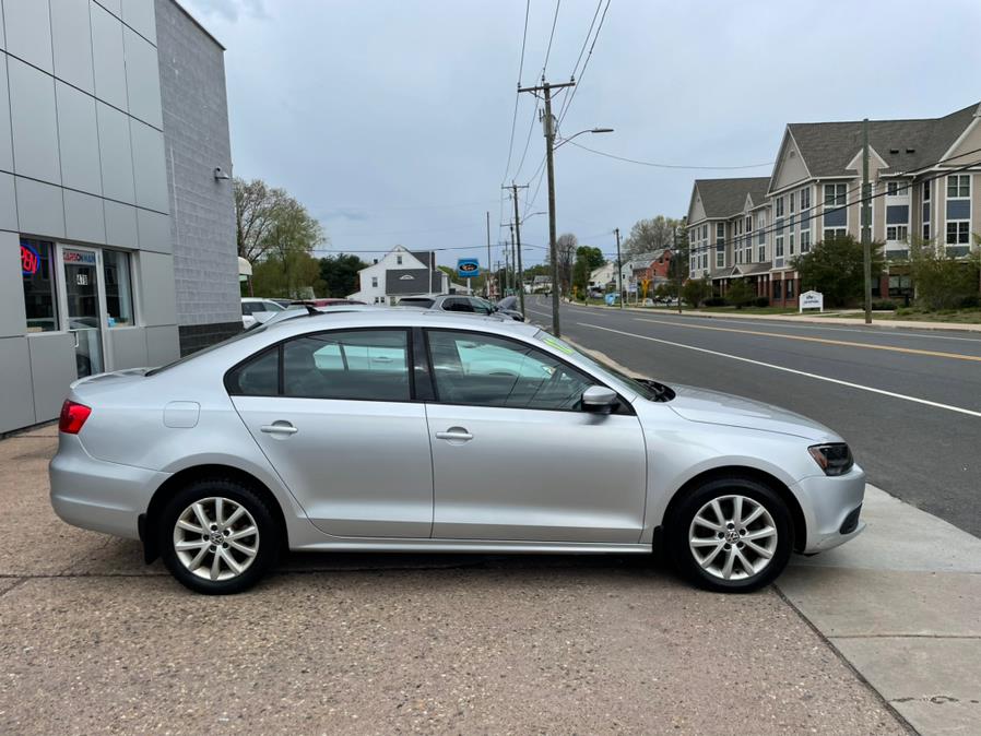 2012 Volkswagen Jetta Sedan 4dr Manual SE w/Convenience & Sunroof PZEV, available for sale in Manchester, Connecticut | Carsonmain LLC. Manchester, Connecticut 2012 Volkswagen Jetta Sedan 4dr Manual SE w/Convenience & Sunroof PZEV, available for sale in Manchester, Connecticut | Carsonmain LLC. Manchester, Connecticut