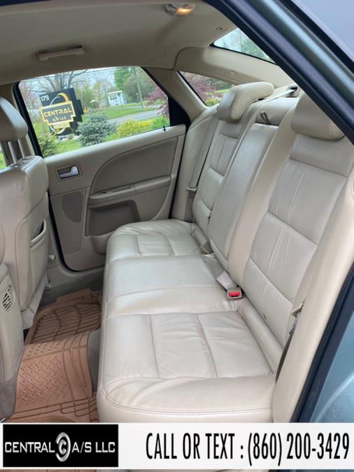 2007 Ford Five Hundred 4dr Sdn Limited FWD, available for sale in East Windsor, Connecticut | Central A/S LLC. East Windsor, Connecticut 2007 Ford Five Hundred 4dr Sdn Limited FWD, available for sale in East Windsor, Connecticut | Central A/S LLC. East Windsor, Connecticut