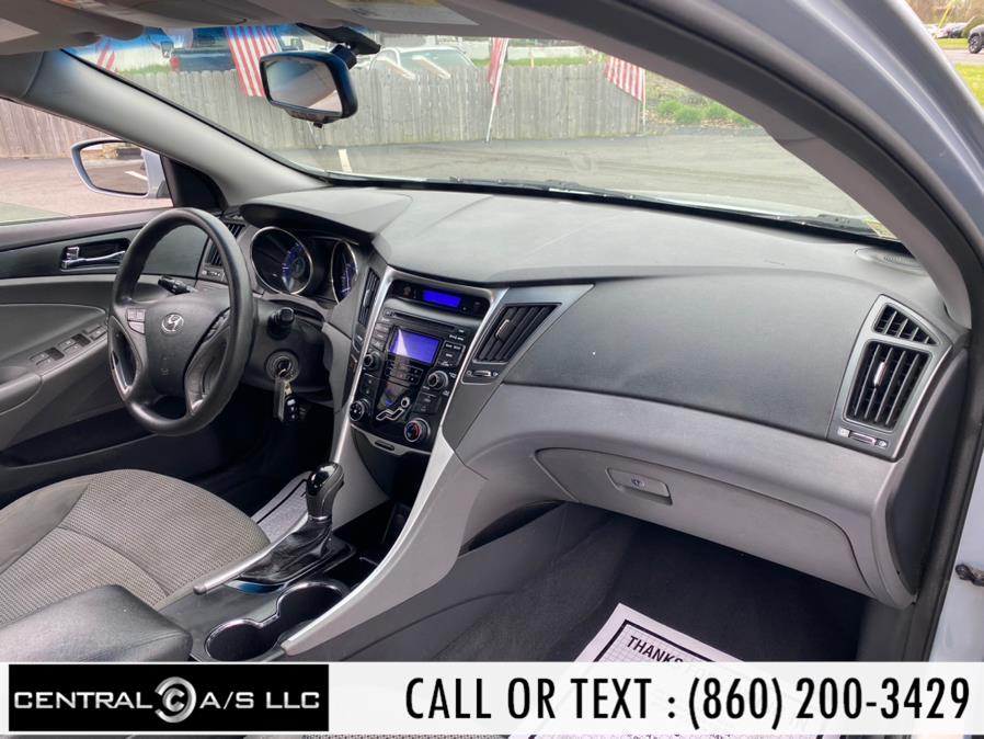 2012 Hyundai Sonata 4dr Sdn 2.4L Auto GLS PZEV, available for sale in East Windsor, Connecticut | Central A/S LLC. East Windsor, Connecticut 2012 Hyundai Sonata 4dr Sdn 2.4L Auto GLS PZEV, available for sale in East Windsor, Connecticut | Central A/S LLC. East Windsor, Connecticut