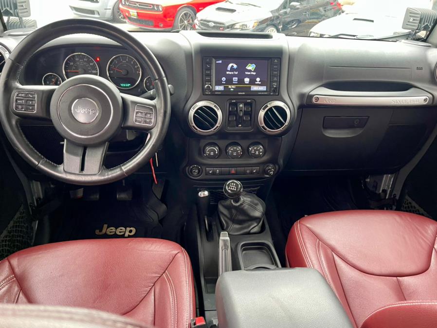 2015 Jeep Wrangler Unlimited 4WD 4dr Sahara, available for sale in South Windsor, Connecticut | Mike And Tony Auto Sales, Inc. South Windsor, Connecticut 2015 Jeep Wrangler Unlimited 4WD 4dr Sahara, available for sale in South Windsor, Connecticut | Mike And Tony Auto Sales, Inc. South Windsor, Connecticut