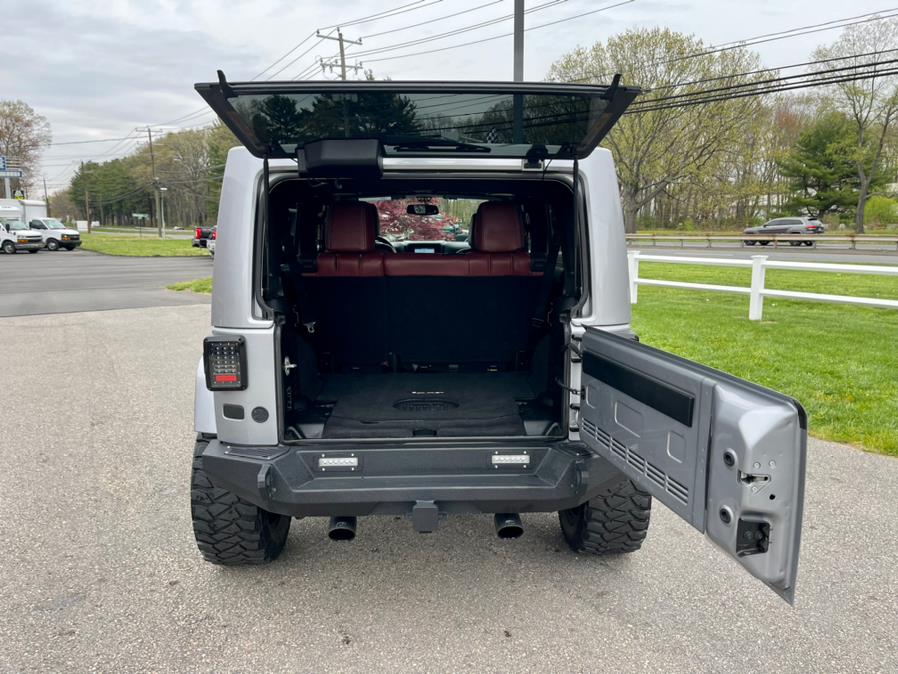 2015 Jeep Wrangler Unlimited 4WD 4dr Sahara, available for sale in South Windsor, Connecticut | Mike And Tony Auto Sales, Inc. South Windsor, Connecticut 2015 Jeep Wrangler Unlimited 4WD 4dr Sahara, available for sale in South Windsor, Connecticut | Mike And Tony Auto Sales, Inc. South Windsor, Connecticut