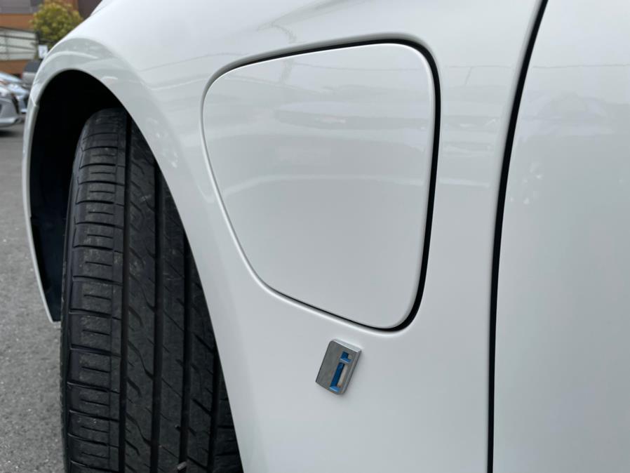 Used BMW 330e iPerformance PHEV 2017 | Green Light Auto Wholesale. Daly City, California Used BMW 330e iPerformance PHEV 2017 | Green Light Auto Wholesale. Daly City, California