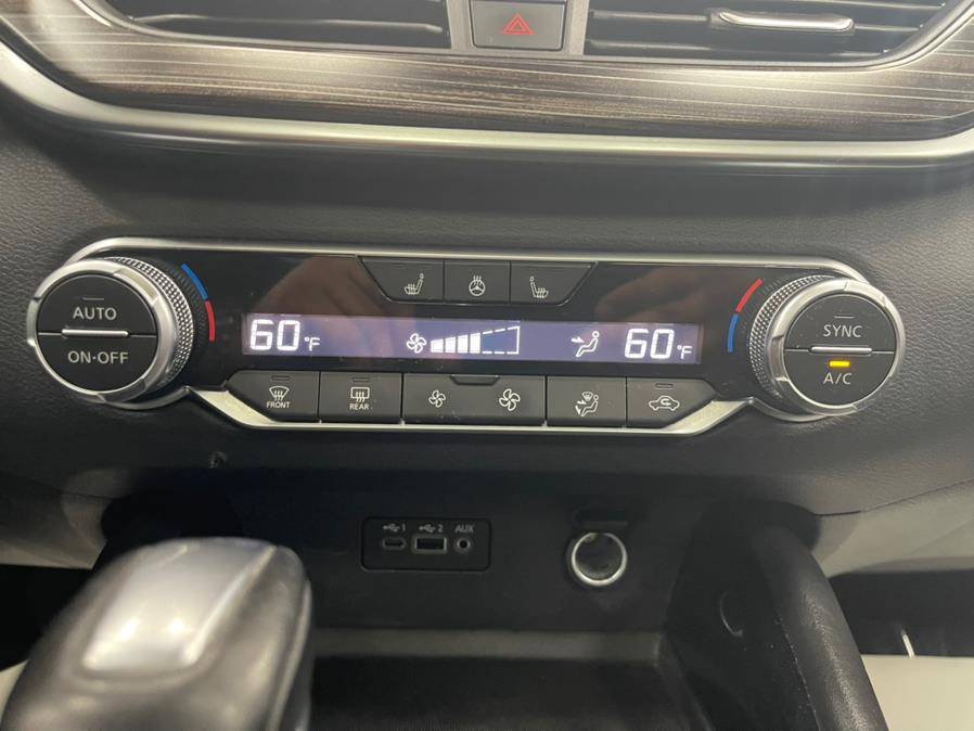 Used Nissan Altima 2.5 SL Sedan 2020 | Power Motors East. Massapequa Park, New York Used Nissan Altima 2.5 SL Sedan 2020 | Power Motors East. Massapequa Park, New York