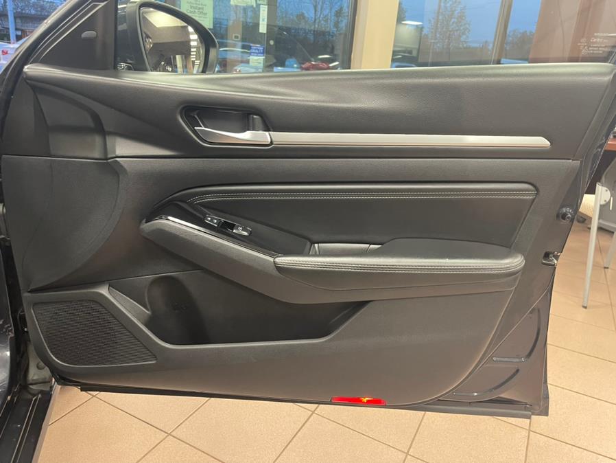 Used Nissan Altima 2.5 SL Sedan 2020 | Power Motors East. Massapequa Park, New York Used Nissan Altima 2.5 SL Sedan 2020 | Power Motors East. Massapequa Park, New York