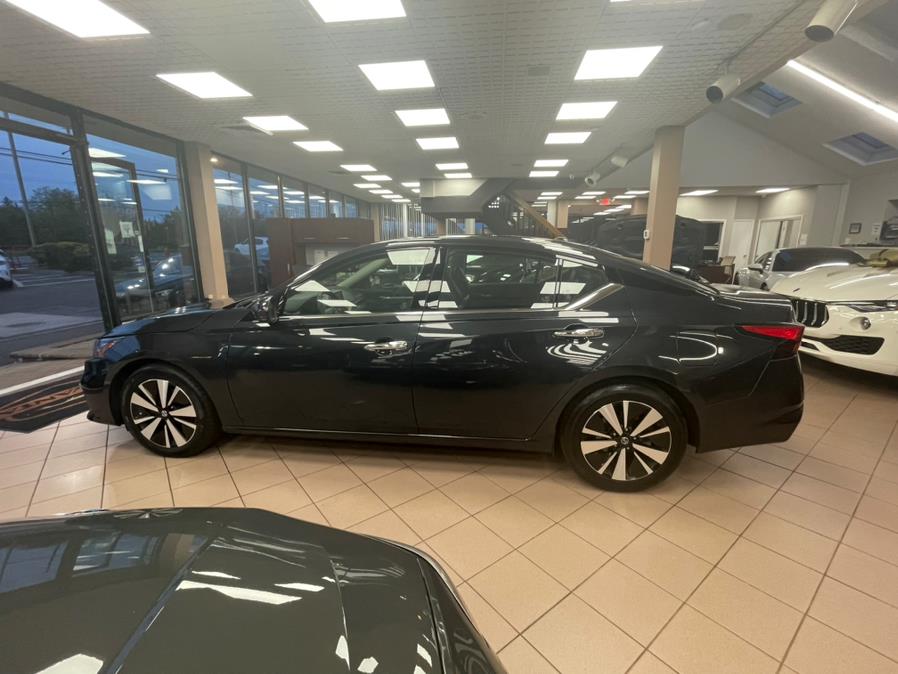 Used Nissan Altima 2.5 SL Sedan 2020 | Power Motors East. Massapequa Park, New York Used Nissan Altima 2.5 SL Sedan 2020 | Power Motors East. Massapequa Park, New York