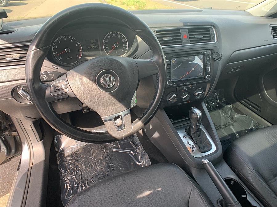 Used Volkswagen Jetta Sedan 4dr Auto SE w/Convenience & Sunroof PZEV 2012 | Smart Buy Auto Sales, LLC. Wallingford, Connecticut Used Volkswagen Jetta Sedan 4dr Auto SE w/Convenience & Sunroof PZEV 2012 | Smart Buy Auto Sales, LLC. Wallingford, Connecticut