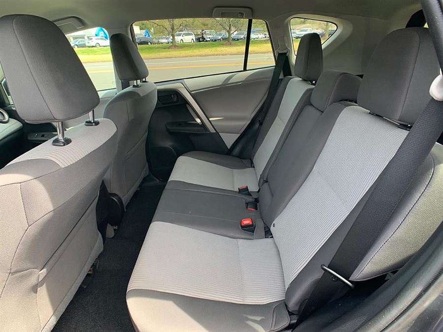 Used Toyota RAV4 AWD 4dr LE (Natl) 2013 | Smart Buy Auto Sales, LLC. Wallingford, Connecticut Used Toyota RAV4 AWD 4dr LE (Natl) 2013 | Smart Buy Auto Sales, LLC. Wallingford, Connecticut