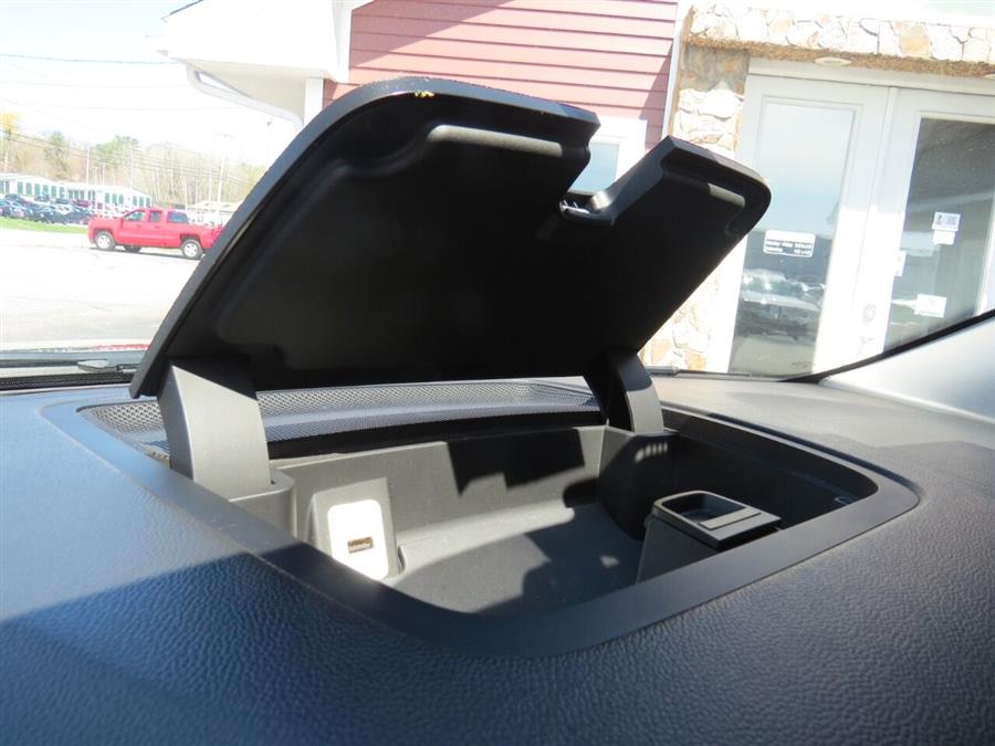 Used Chevrolet Traverse LT AWD 4dr SUV w/2LT 2014 | Lake City Exports Inc. Auburn, Maine Used Chevrolet Traverse LT AWD 4dr SUV w/2LT 2014 | Lake City Exports Inc. Auburn, Maine