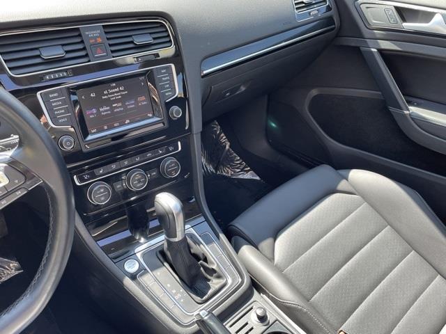 Used Volkswagen Golf TDI SEL 4-Door 2015 | Blasius Federal Road. Brookfield, Connecticut Used Volkswagen Golf TDI SEL 4-Door 2015 | Blasius Federal Road. Brookfield, Connecticut