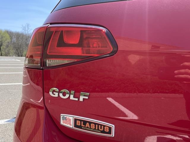 Used Volkswagen Golf TDI SEL 4-Door 2015 | Blasius Federal Road. Brookfield, Connecticut Used Volkswagen Golf TDI SEL 4-Door 2015 | Blasius Federal Road. Brookfield, Connecticut