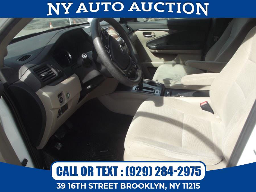 2016 Honda Pilot AWD 4dr EX w/Honda Sensing, available for sale in Brooklyn, New York | NY Auto Auction. Brooklyn, New York 2016 Honda Pilot AWD 4dr EX w/Honda Sensing, available for sale in Brooklyn, New York | NY Auto Auction. Brooklyn, New York