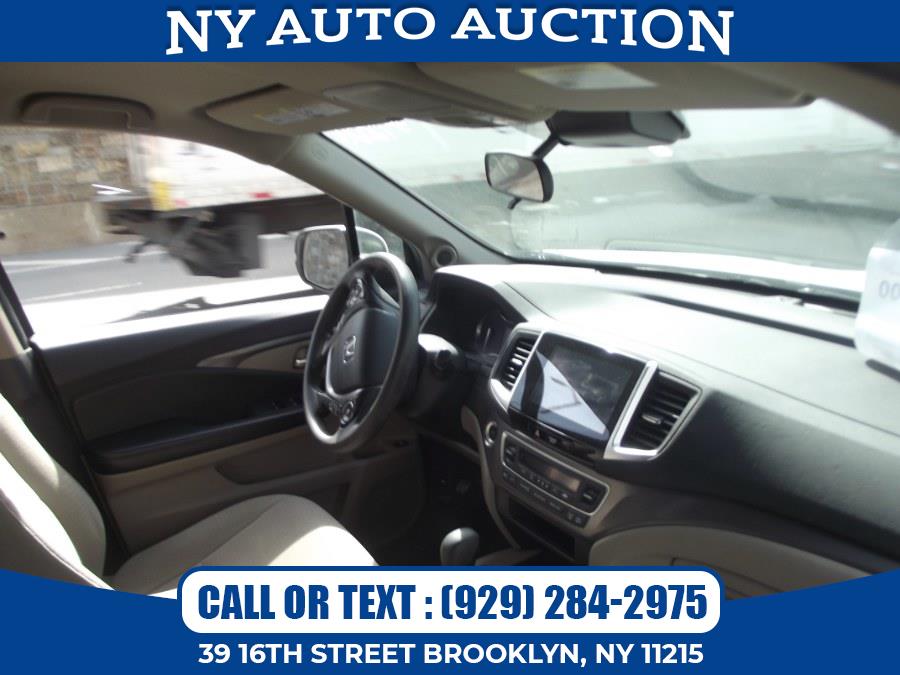 2016 Honda Pilot AWD 4dr EX w/Honda Sensing, available for sale in Brooklyn, New York | NY Auto Auction. Brooklyn, New York 2016 Honda Pilot AWD 4dr EX w/Honda Sensing, available for sale in Brooklyn, New York | NY Auto Auction. Brooklyn, New York