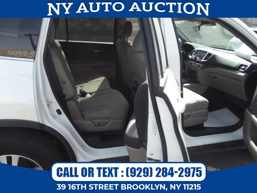 2016 Honda Pilot AWD 4dr EX w/Honda Sensing, available for sale in Brooklyn, New York | NY Auto Auction. Brooklyn, New York 2016 Honda Pilot AWD 4dr EX w/Honda Sensing, available for sale in Brooklyn, New York | NY Auto Auction. Brooklyn, New York