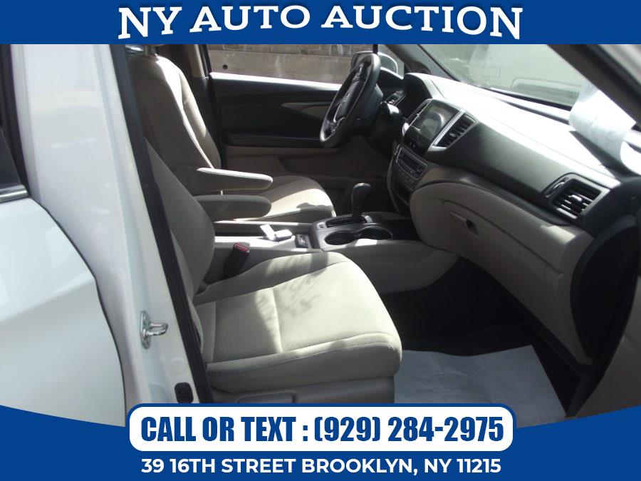 2016 Honda Pilot AWD 4dr EX w/Honda Sensing, available for sale in Brooklyn, New York | NY Auto Auction. Brooklyn, New York 2016 Honda Pilot AWD 4dr EX w/Honda Sensing, available for sale in Brooklyn, New York | NY Auto Auction. Brooklyn, New York
