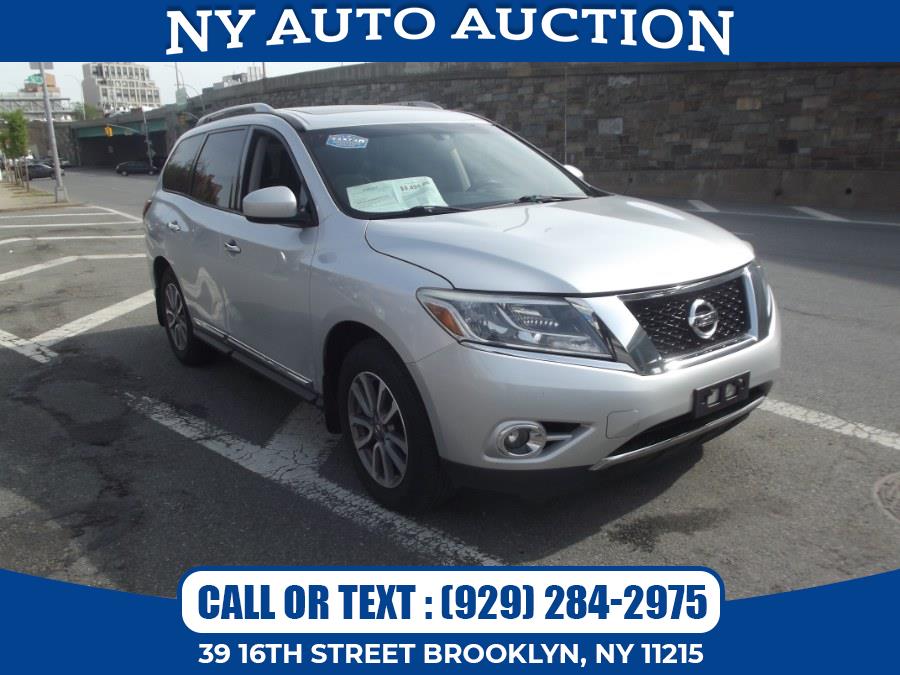Used Nissan Pathfinder 4WD 4dr S 2014 | NY Auto Auction. Brooklyn, New York