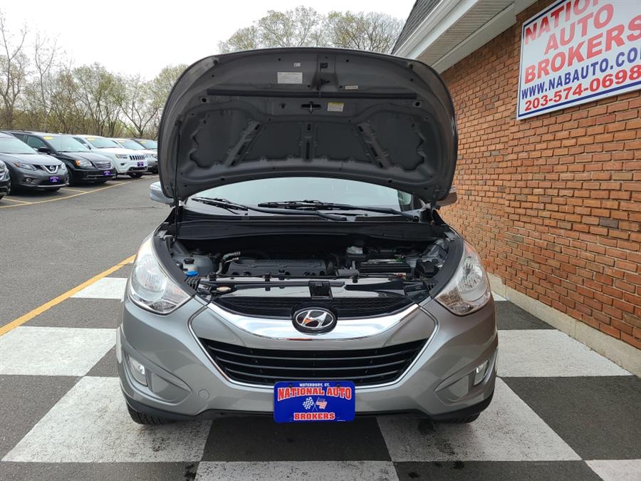 2010 Hyundai Tucson FWD 4dr Auto Limited, available for sale in Waterbury, Connecticut | National Auto Brokers, Inc.. Waterbury, Connecticut 2010 Hyundai Tucson FWD 4dr Auto Limited, available for sale in Waterbury, Connecticut | National Auto Brokers, Inc.. Waterbury, Connecticut