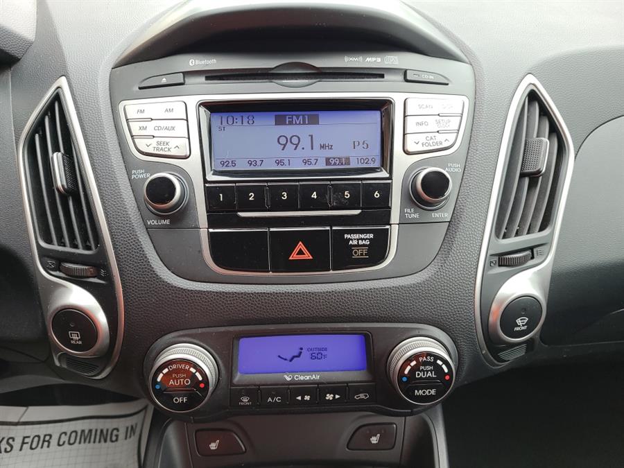2010 Hyundai Tucson FWD 4dr Auto Limited, available for sale in Waterbury, Connecticut | National Auto Brokers, Inc.. Waterbury, Connecticut 2010 Hyundai Tucson FWD 4dr Auto Limited, available for sale in Waterbury, Connecticut | National Auto Brokers, Inc.. Waterbury, Connecticut