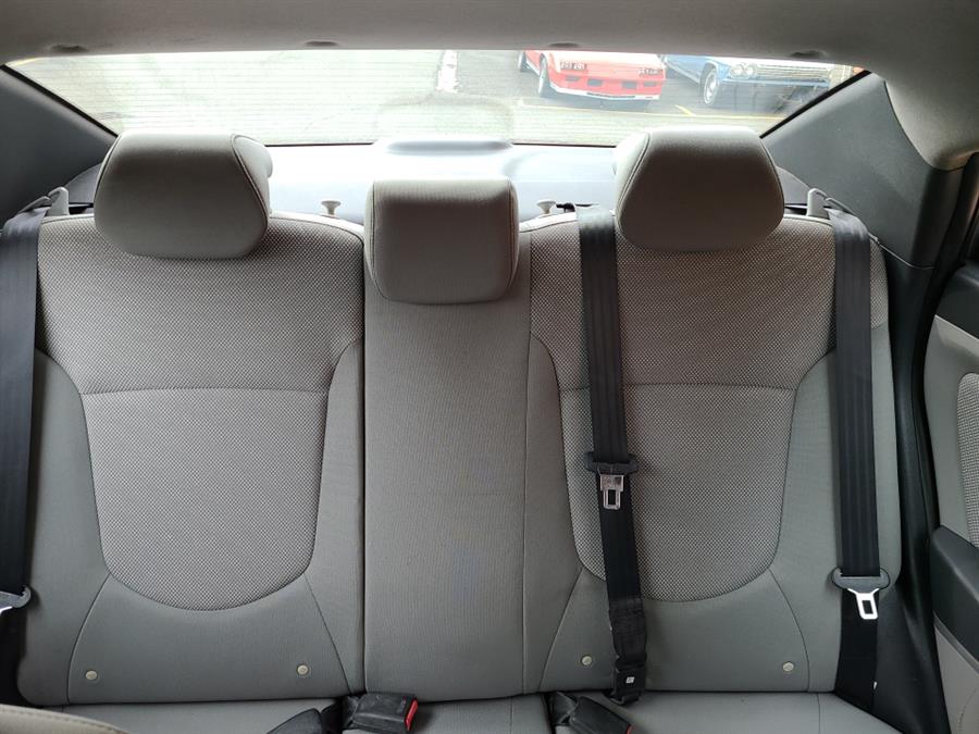 2014 Hyundai Accent 4dr Sdn Auto GLS, available for sale in Waterbury, Connecticut | National Auto Brokers, Inc.. Waterbury, Connecticut 2014 Hyundai Accent 4dr Sdn Auto GLS, available for sale in Waterbury, Connecticut | National Auto Brokers, Inc.. Waterbury, Connecticut