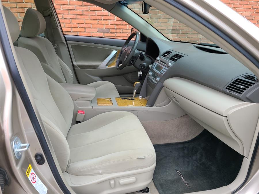 2007 Toyota Camry 4dr Sdn Auto XLE, available for sale in Waterbury, Connecticut | National Auto Brokers, Inc.. Waterbury, Connecticut 2007 Toyota Camry 4dr Sdn Auto XLE, available for sale in Waterbury, Connecticut | National Auto Brokers, Inc.. Waterbury, Connecticut