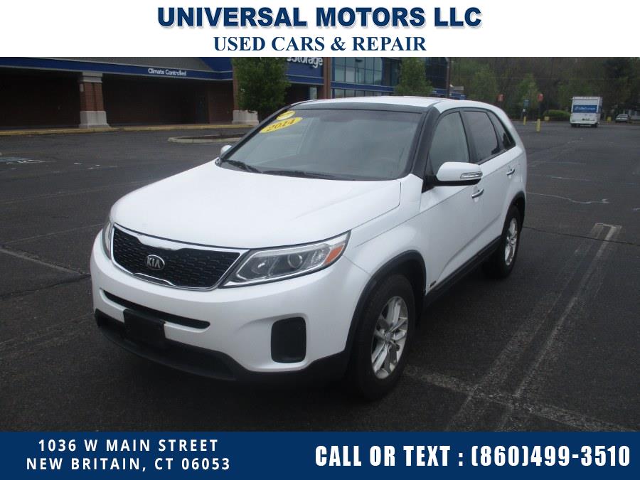 2014 Kia Sorento AWD 4dr I4 LX, available for sale in New Britain, Connecticut | Universal Motors LLC. New Britain, Connecticut