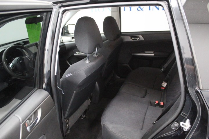 Used Subaru Forester 4dr Auto 2.5X Premium 2013 | New England Auto Sales LLC. Plainville, Connecticut Used Subaru Forester 4dr Auto 2.5X Premium 2013 | New England Auto Sales LLC. Plainville, Connecticut