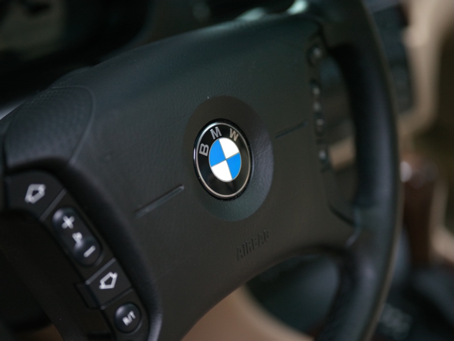 2005 BMW 3 Series 325xi 4dr Sdn AWD, available for sale in North Salem, New York | Meccanic Shop North Inc. North Salem, New York 2005 BMW 3 Series 325xi 4dr Sdn AWD, available for sale in North Salem, New York | Meccanic Shop North Inc. North Salem, New York