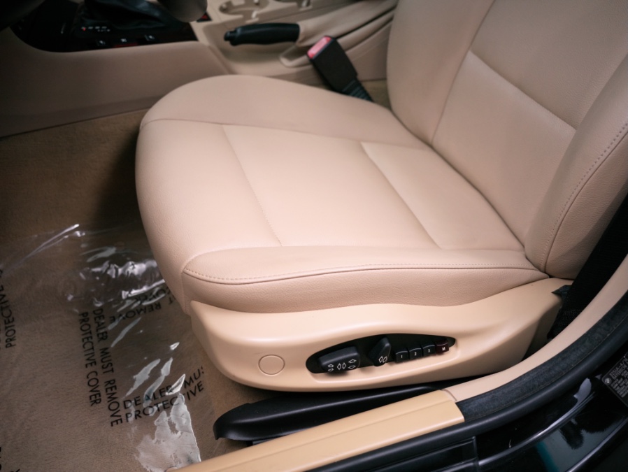 2005 BMW 3 Series 325xi 4dr Sdn AWD, available for sale in North Salem, New York | Meccanic Shop North Inc. North Salem, New York 2005 BMW 3 Series 325xi 4dr Sdn AWD, available for sale in North Salem, New York | Meccanic Shop North Inc. North Salem, New York