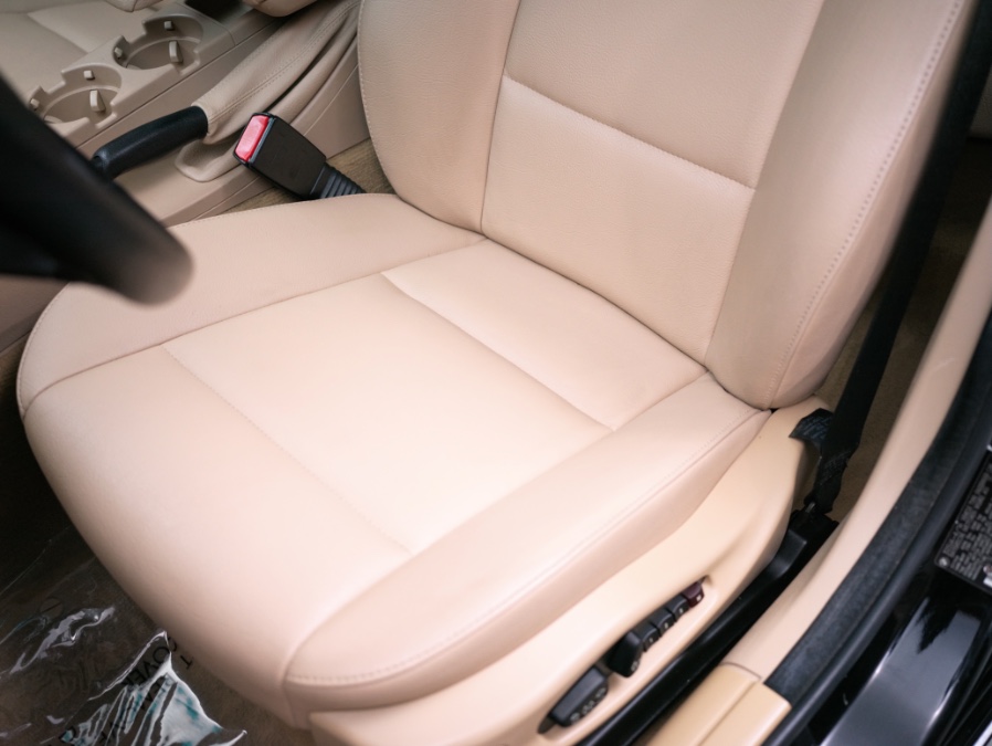 2005 BMW 3 Series 325xi 4dr Sdn AWD, available for sale in North Salem, New York | Meccanic Shop North Inc. North Salem, New York 2005 BMW 3 Series 325xi 4dr Sdn AWD, available for sale in North Salem, New York | Meccanic Shop North Inc. North Salem, New York