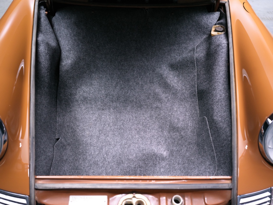 1972 Porsche 911 T, available for sale in North Salem, New York | Meccanic Shop North Inc. North Salem, New York 1972 Porsche 911 T, available for sale in North Salem, New York | Meccanic Shop North Inc. North Salem, New York