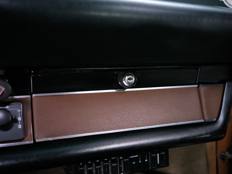1972 Porsche 911 T, available for sale in North Salem, New York | Meccanic Shop North Inc. North Salem, New York 1972 Porsche 911 T, available for sale in North Salem, New York | Meccanic Shop North Inc. North Salem, New York