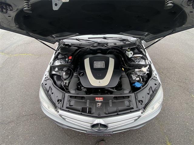 Used Mercedes-benz C-class C 300 2010 | Wiz Leasing Inc. Stratford, Connecticut Used Mercedes-benz C-class C 300 2010 | Wiz Leasing Inc. Stratford, Connecticut