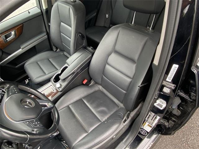 2015 Mercedes-benz Glk GLK 350, available for sale in Stratford, Connecticut | Wiz Leasing Inc. Stratford, Connecticut 2015 Mercedes-benz Glk GLK 350, available for sale in Stratford, Connecticut | Wiz Leasing Inc. Stratford, Connecticut