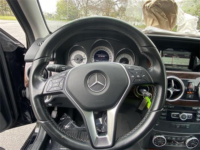2015 Mercedes-benz Glk GLK 350, available for sale in Stratford, Connecticut | Wiz Leasing Inc. Stratford, Connecticut 2015 Mercedes-benz Glk GLK 350, available for sale in Stratford, Connecticut | Wiz Leasing Inc. Stratford, Connecticut