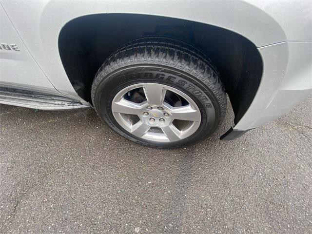 2015 Chevrolet Tahoe LT, available for sale in Stratford, Connecticut | Wiz Leasing Inc. Stratford, Connecticut 2015 Chevrolet Tahoe LT, available for sale in Stratford, Connecticut | Wiz Leasing Inc. Stratford, Connecticut
