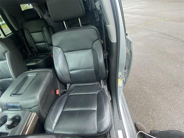 2015 Chevrolet Tahoe LT, available for sale in Stratford, Connecticut | Wiz Leasing Inc. Stratford, Connecticut 2015 Chevrolet Tahoe LT, available for sale in Stratford, Connecticut | Wiz Leasing Inc. Stratford, Connecticut