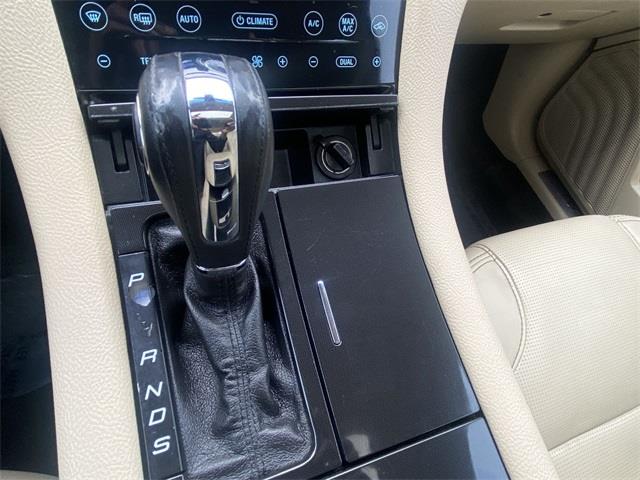 2013 Ford Taurus Limited, available for sale in Stratford, Connecticut | Wiz Leasing Inc. Stratford, Connecticut 2013 Ford Taurus Limited, available for sale in Stratford, Connecticut | Wiz Leasing Inc. Stratford, Connecticut