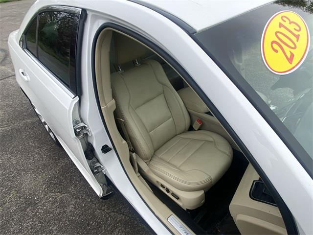 2013 Ford Taurus Limited, available for sale in Stratford, Connecticut | Wiz Leasing Inc. Stratford, Connecticut 2013 Ford Taurus Limited, available for sale in Stratford, Connecticut | Wiz Leasing Inc. Stratford, Connecticut