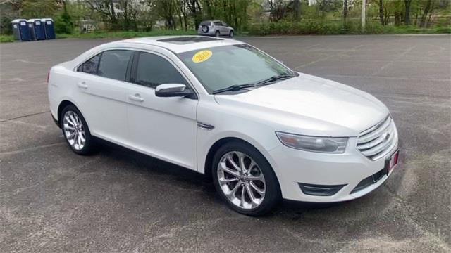 2013 Ford Taurus Limited, available for sale in Stratford, Connecticut | Wiz Leasing Inc. Stratford, Connecticut 2013 Ford Taurus Limited, available for sale in Stratford, Connecticut | Wiz Leasing Inc. Stratford, Connecticut