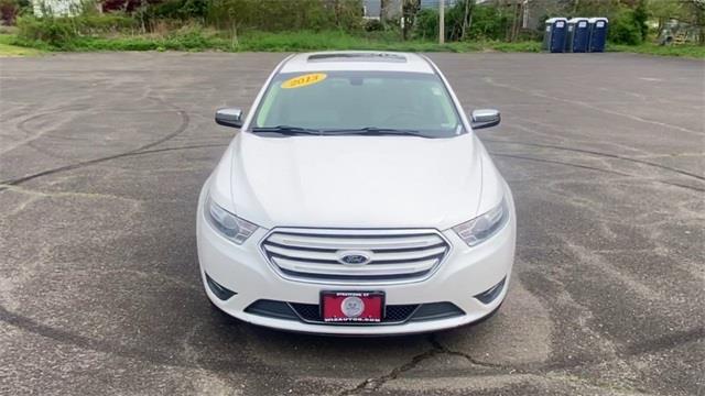 2013 Ford Taurus Limited, available for sale in Stratford, Connecticut | Wiz Leasing Inc. Stratford, Connecticut 2013 Ford Taurus Limited, available for sale in Stratford, Connecticut | Wiz Leasing Inc. Stratford, Connecticut