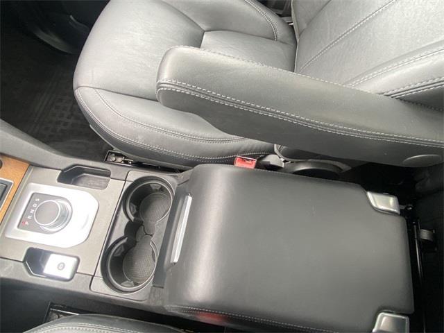 2015 Land Rover Lr4 Base, available for sale in Stratford, Connecticut | Wiz Leasing Inc. Stratford, Connecticut 2015 Land Rover Lr4 Base, available for sale in Stratford, Connecticut | Wiz Leasing Inc. Stratford, Connecticut