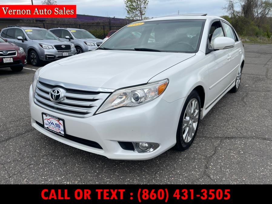 2011 Toyota Avalon 4dr Sdn Limited (Natl), available for sale in Manchester, Connecticut | Vernon Auto Sale & Service. Manchester, Connecticut