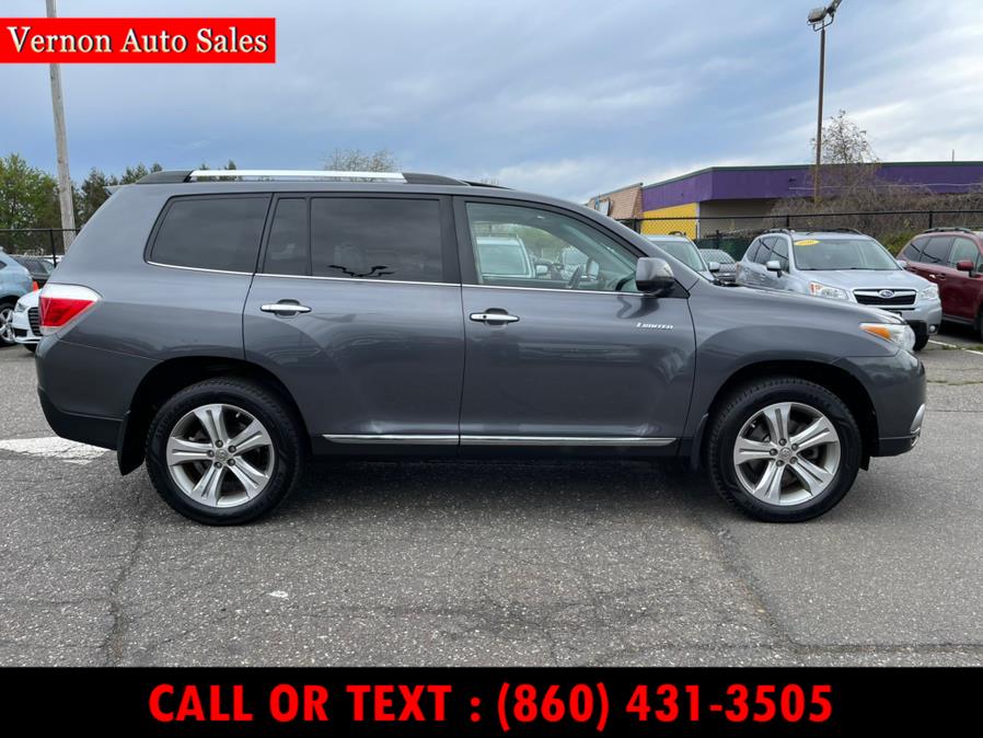 2011 Toyota Highlander 4WD 4dr V6 Limited (Natl), available for sale in Manchester, Connecticut | Vernon Auto Sale & Service. Manchester, Connecticut 2011 Toyota Highlander 4WD 4dr V6 Limited (Natl), available for sale in Manchester, Connecticut | Vernon Auto Sale & Service. Manchester, Connecticut