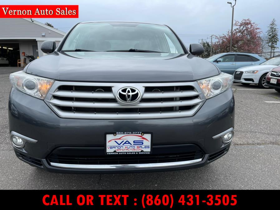 2011 Toyota Highlander 4WD 4dr V6 Limited (Natl), available for sale in Manchester, Connecticut | Vernon Auto Sale & Service. Manchester, Connecticut 2011 Toyota Highlander 4WD 4dr V6 Limited (Natl), available for sale in Manchester, Connecticut | Vernon Auto Sale & Service. Manchester, Connecticut