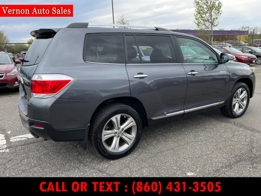2011 Toyota Highlander 4WD 4dr V6 Limited (Natl), available for sale in Manchester, Connecticut | Vernon Auto Sale & Service. Manchester, Connecticut 2011 Toyota Highlander 4WD 4dr V6 Limited (Natl), available for sale in Manchester, Connecticut | Vernon Auto Sale & Service. Manchester, Connecticut