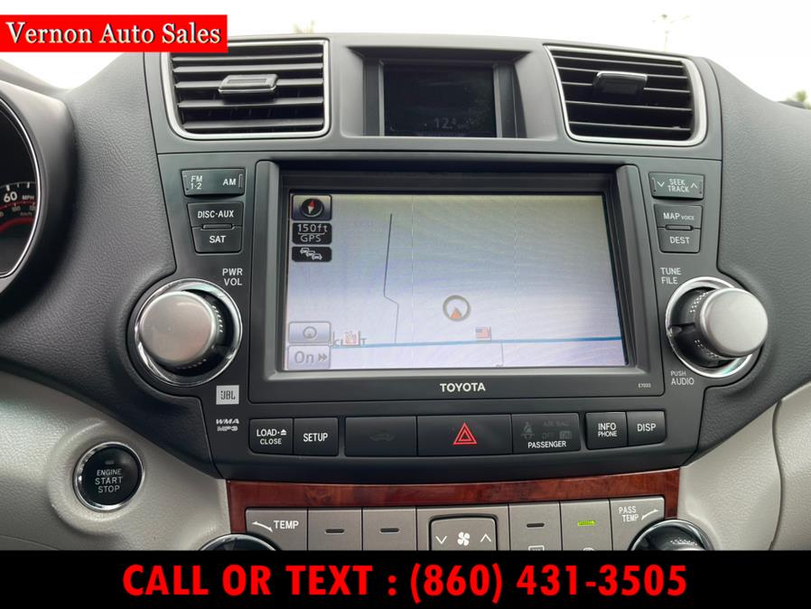 2011 Toyota Highlander 4WD 4dr V6 Limited (Natl), available for sale in Manchester, Connecticut | Vernon Auto Sale & Service. Manchester, Connecticut 2011 Toyota Highlander 4WD 4dr V6 Limited (Natl), available for sale in Manchester, Connecticut | Vernon Auto Sale & Service. Manchester, Connecticut