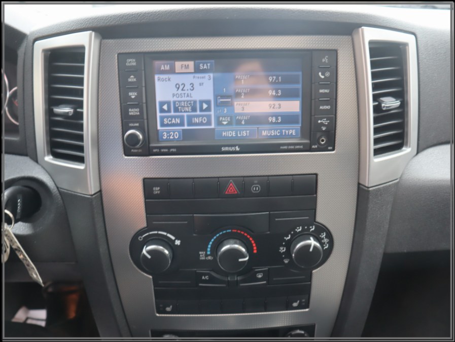2009 Jeep Grand Cherokee 4WD Rocky Mountain, available for sale in Huntington Station, New York | My Auto Inc.. Huntington Station, New York 2009 Jeep Grand Cherokee 4WD Rocky Mountain, available for sale in Huntington Station, New York | My Auto Inc.. Huntington Station, New York