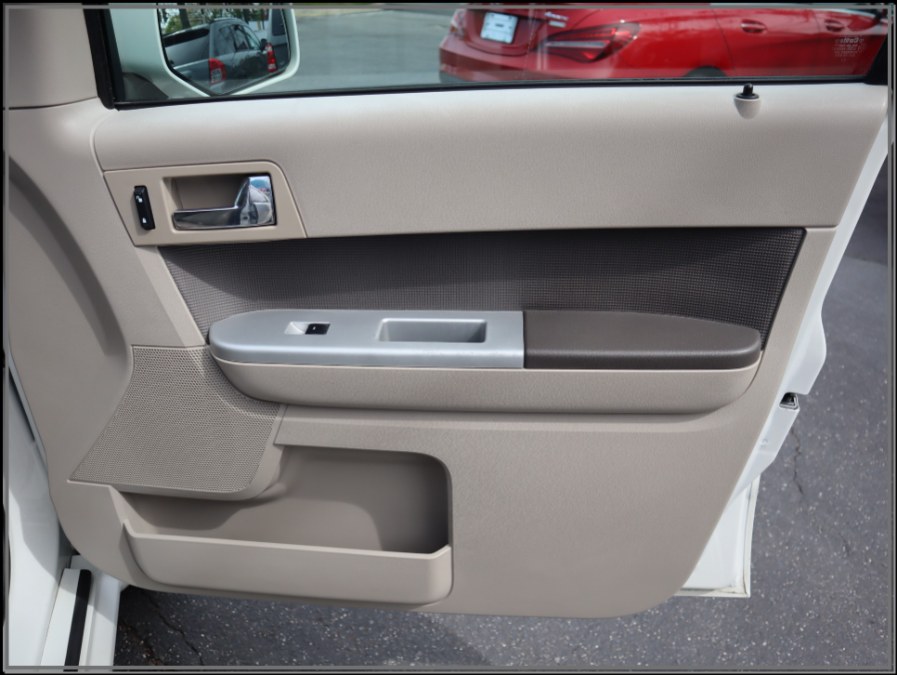 Used Mercury Mariner 4WD 4dr I4 Premier 2009 | My Auto Inc.. Huntington Station, New York Used Mercury Mariner 4WD 4dr I4 Premier 2009 | My Auto Inc.. Huntington Station, New York